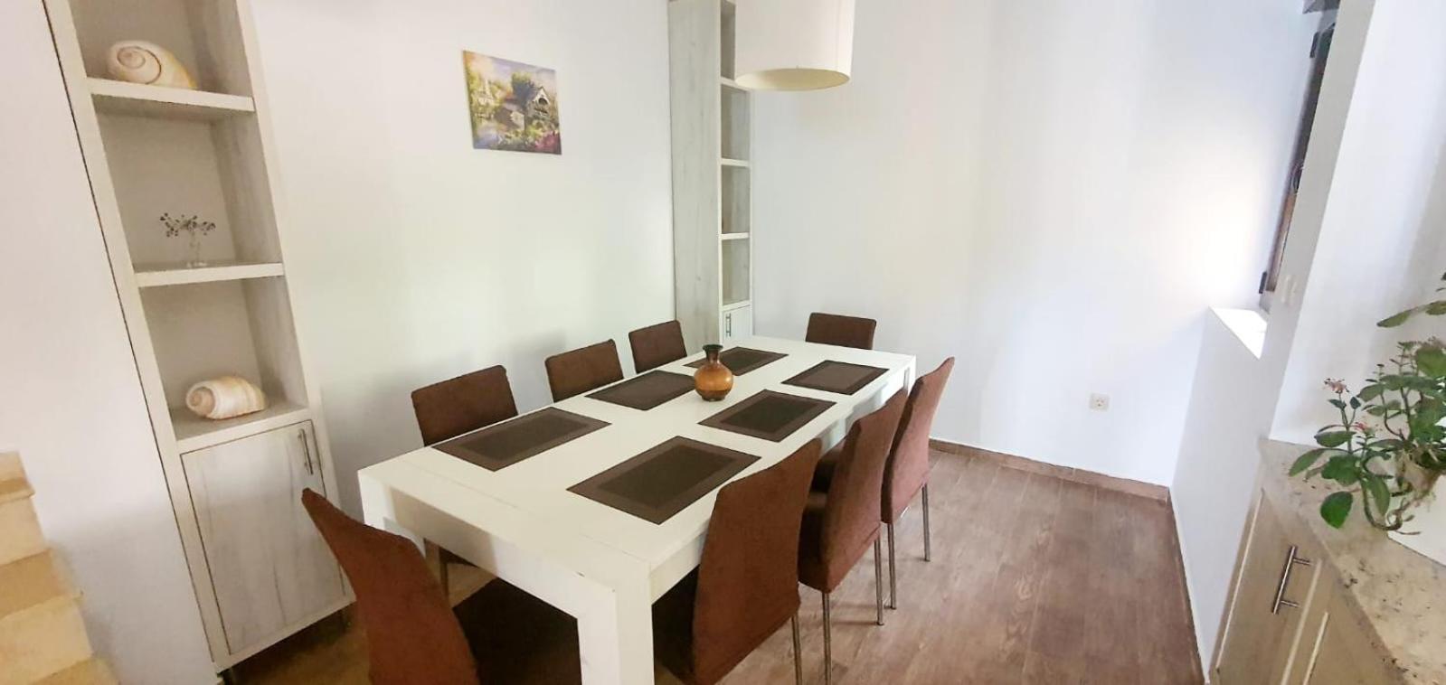 Keystone Apartments Morinj Ruang foto