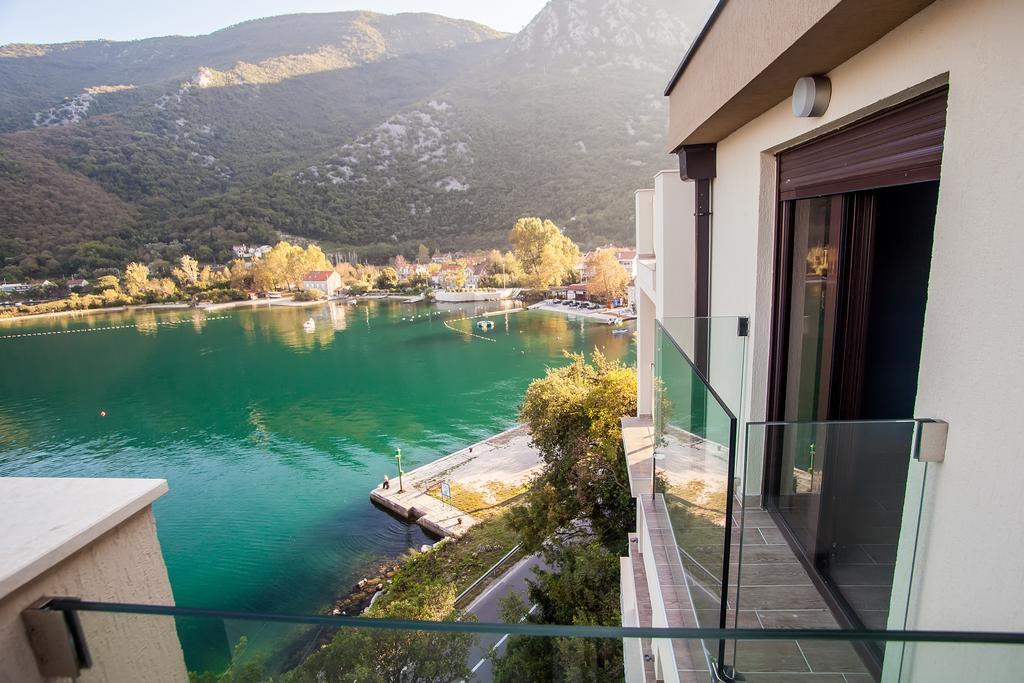 Keystone Apartments Morinj Ruang foto