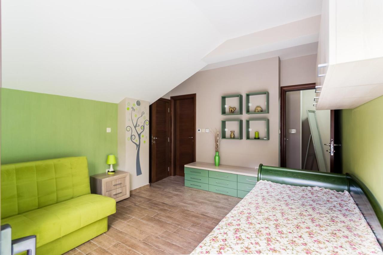 Keystone Apartments Morinj Bagian luar foto